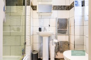 Photo 17- click for photo gallery